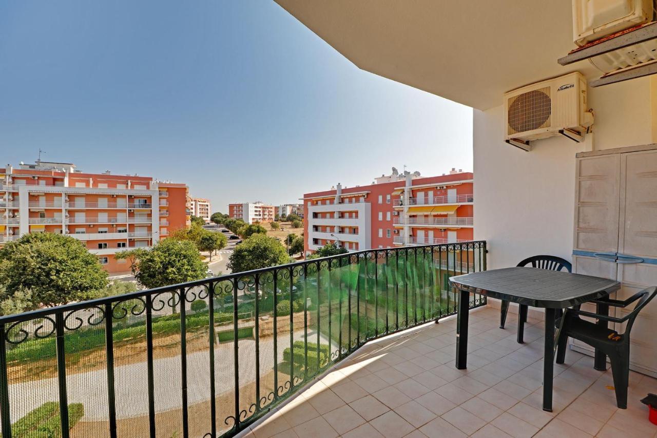 Armacao De Pera Central By Homing Exteriér fotografie